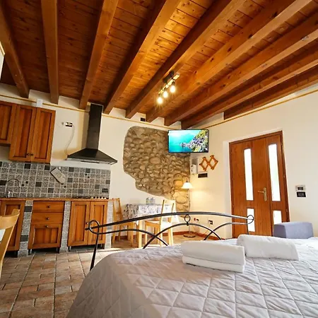 Mb&b Relax House - Peschiera Del Garda * 카발카셀레