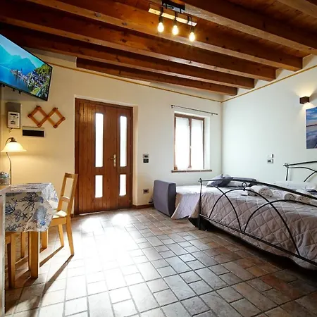 Mb&b Relax House - Peschiera Del Garda 카발카셀레